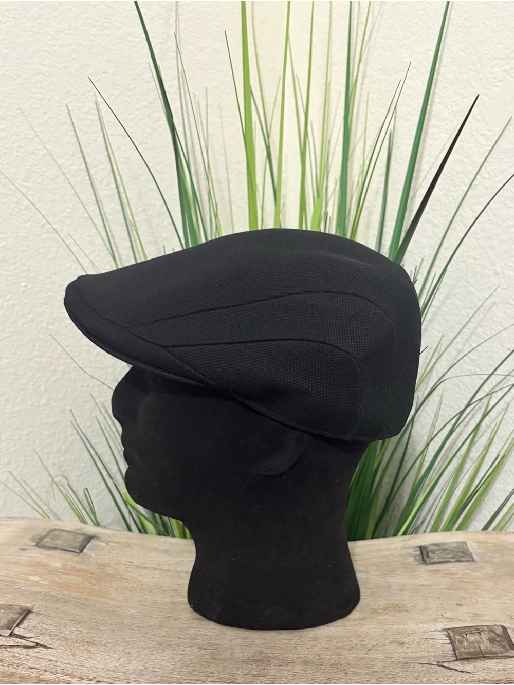 Kangol Black Tropic 507 Flat Cap